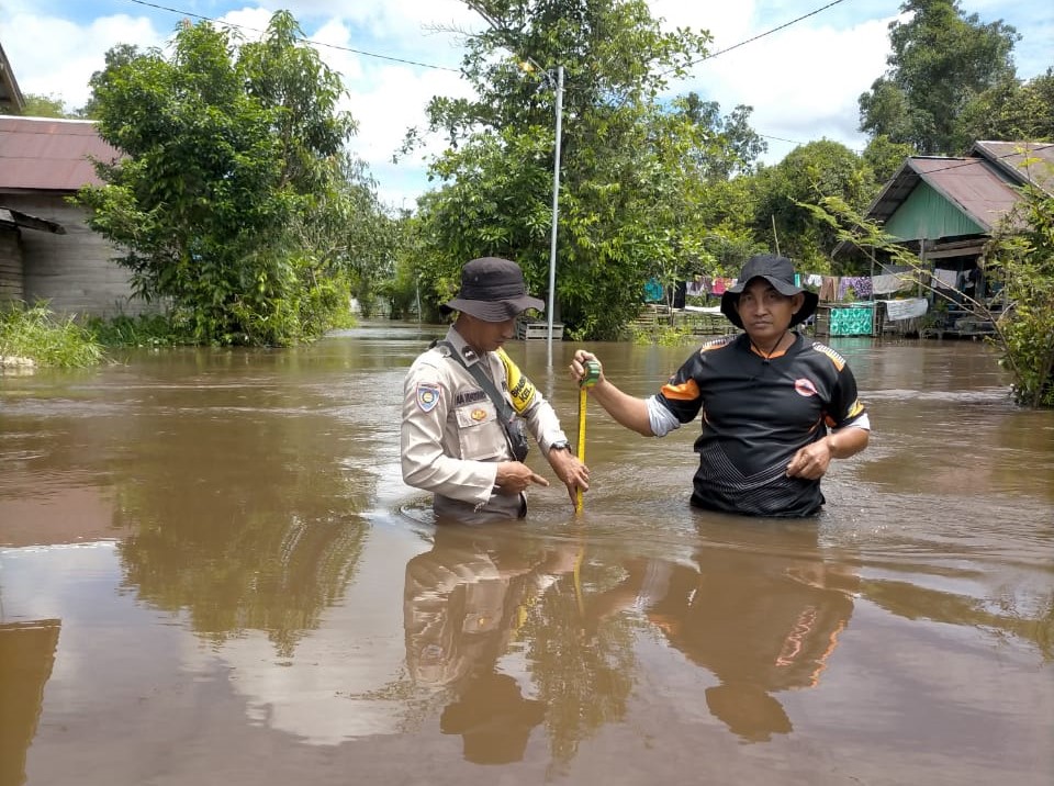 Pemukiman di Kelurahan Marang Dikepung Banjir