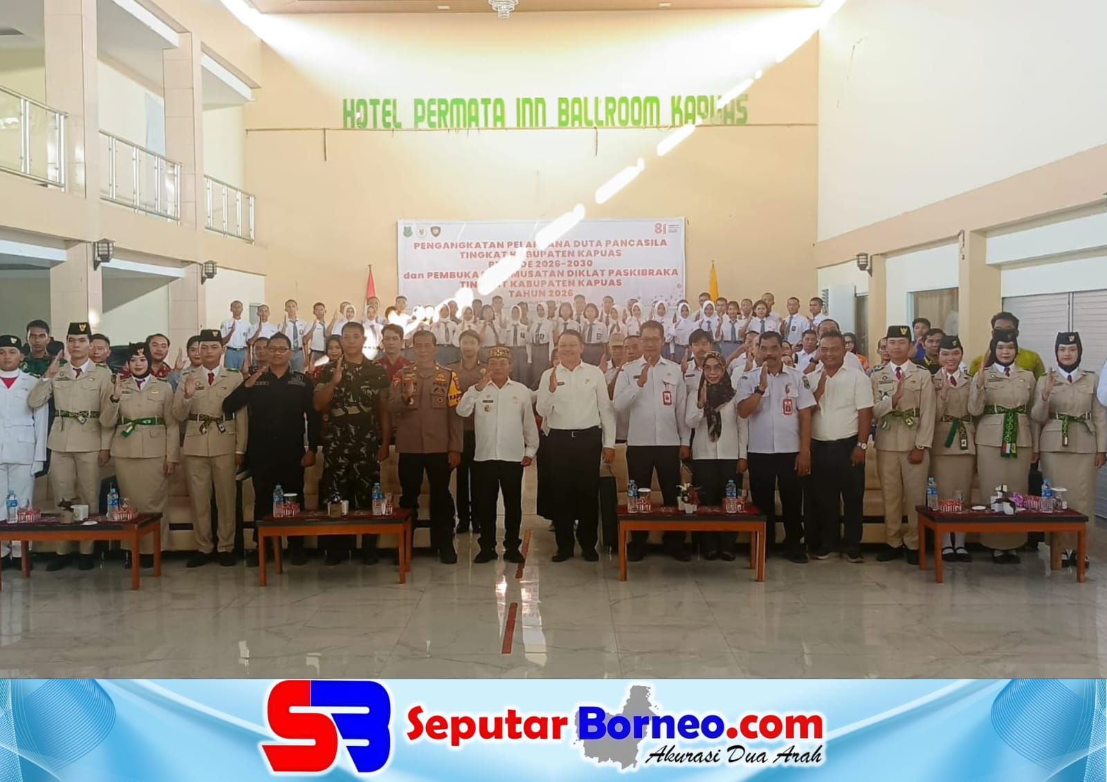 Bupati Kapuas Kukuhkan Duta Pancasila dan Buka Diklat Paskibraka 2026