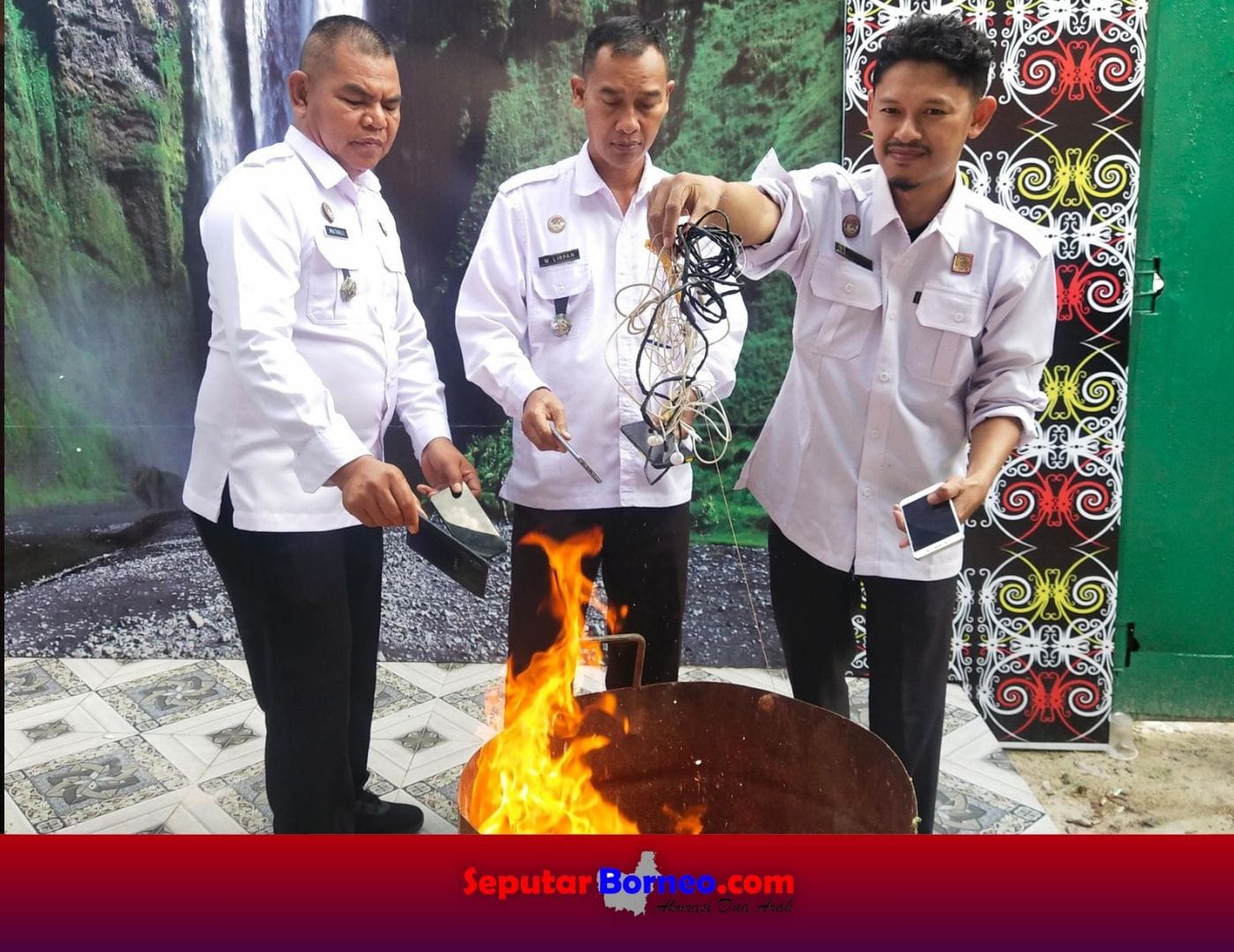Lapas Sampit Musnahkan Barang Hasil Razia Blok Hunian