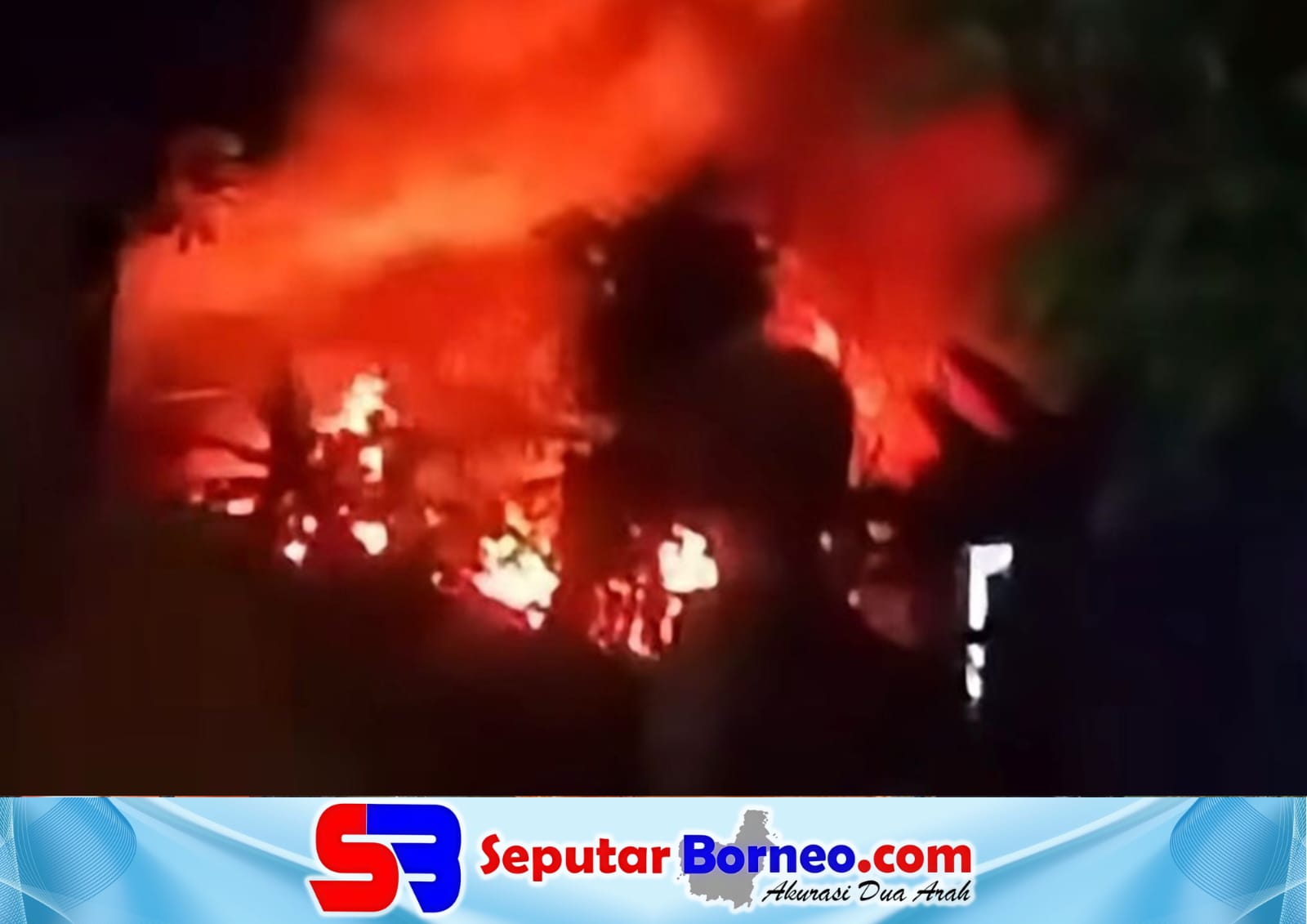 Kebakaran Hebohkan Warga Sampit, Api Sempat Picu Ledakan dan Merembet ke Bangunan Kosong