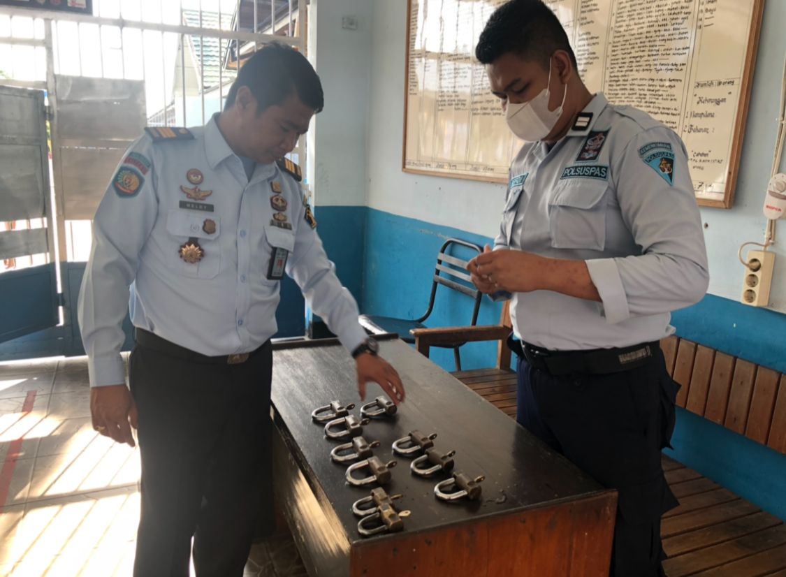 Deteksi Dini, Lapas Palangka Raya Rawat dan Rolling Gembok Kamar Hunian WBP