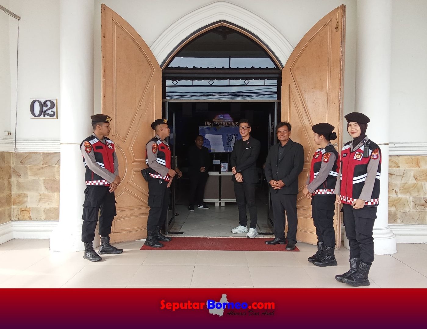 Jamin Kenyamanan Ibadah Jumat Agung, Ditsamapta Polda Kalteng Gelar Pengamanan Gereja