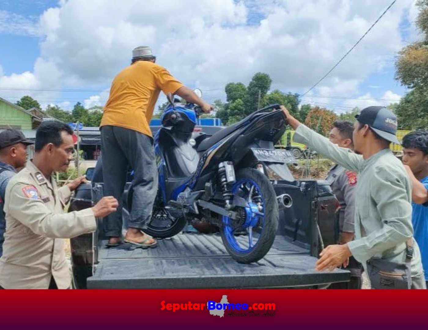 Empat Hari Terparkir, Sepeda Motor Tak Bertuan Diangkut Polisi