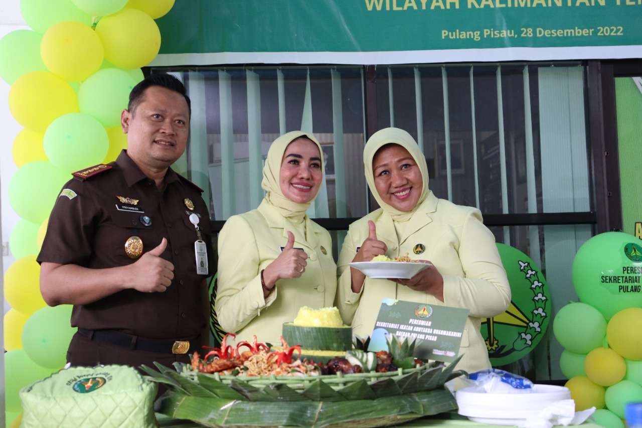 Ketua IAD Wilayah Kalteng Resmikan Sekretariat IAD Pulang Pisau