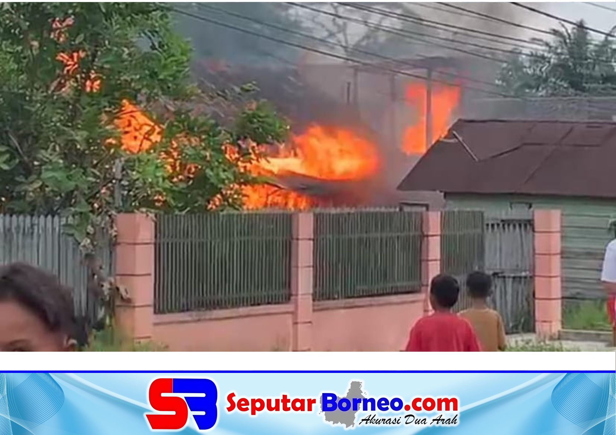 Bangunan Semi Permanen Ludes Dilalap Api
