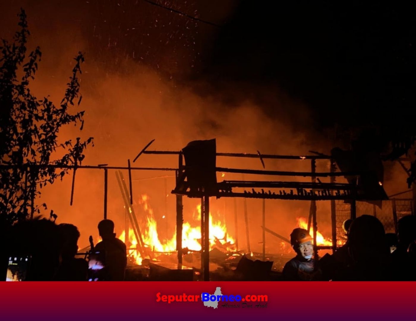 Dini Hari, Rumah Warga di Sampit Ludes Terbakar