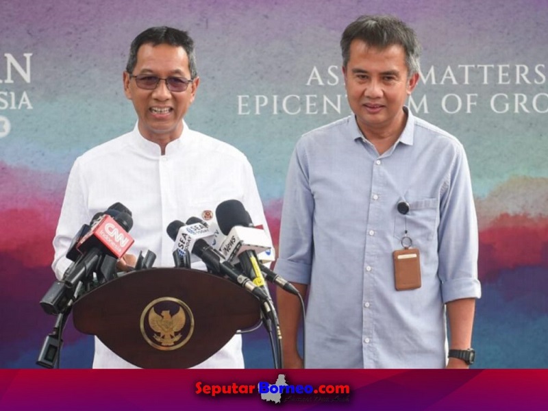 Kepala Sekretariat Presiden Heru Budi Hartono menyampaikan keterangan pers di Kompleks Istana Kepresidenan, Jakarta. (FOTO:BPMI SETPRES)