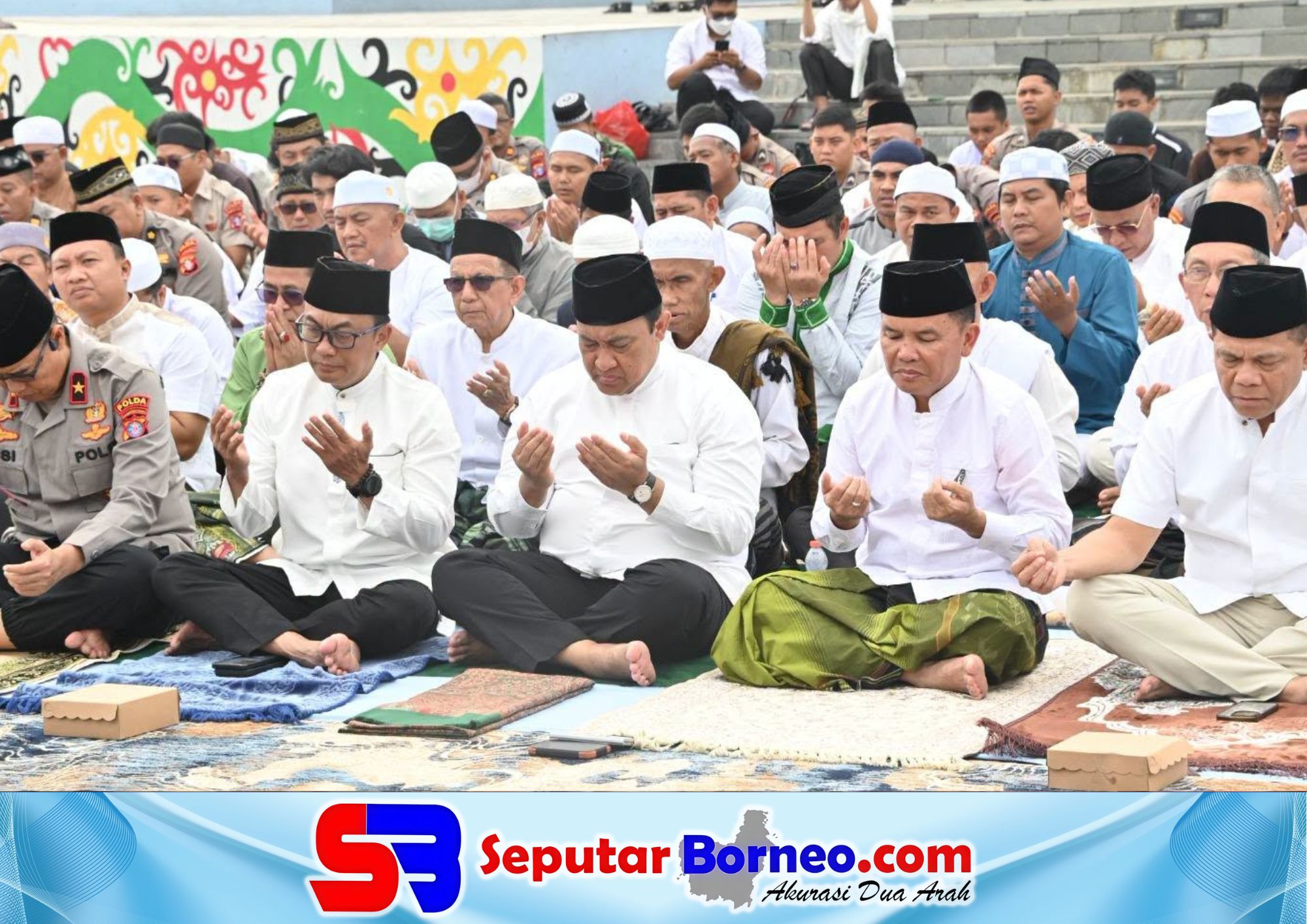 Gubernur Bersama Warga Gelar Salat Istisqa, Berharap Hujan Segera Turun