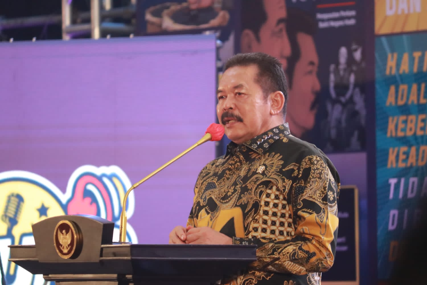 Jaksa Agung : Kejaksaan Harus Mampu Beradaptasi Dalam Era Transformasi Digital Teknologi Informasi