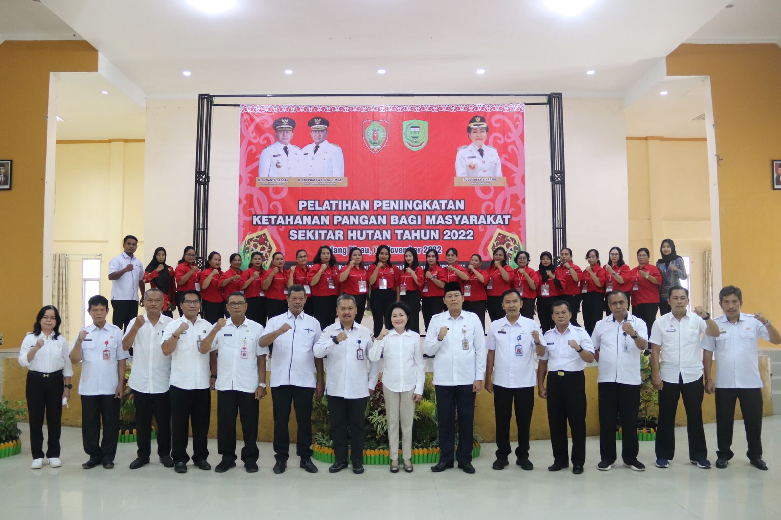 Bupati Pulpis Hadiri Pembukaan Pelatihan Tata Boga