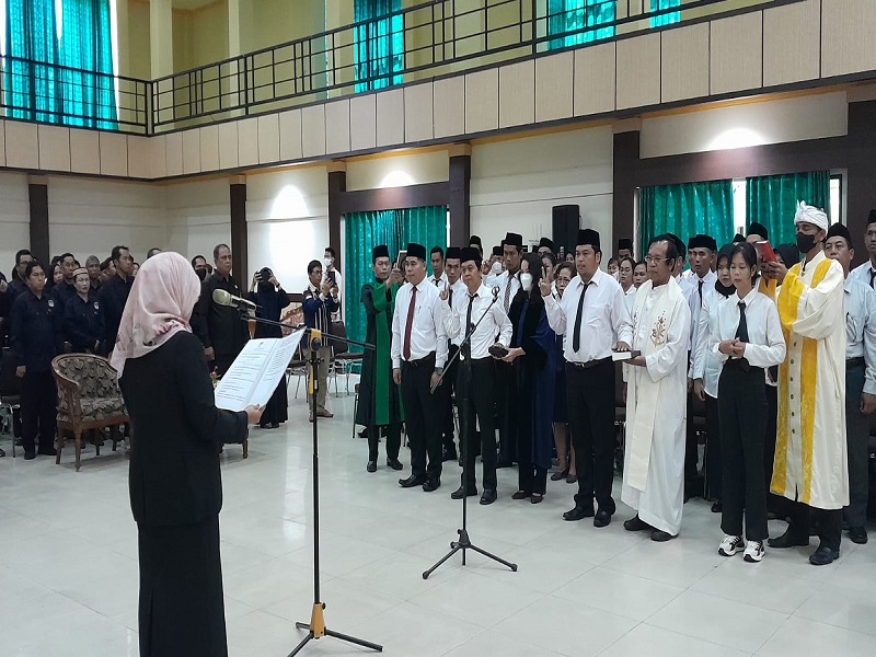 90 Anggota PPS Resmi Dilantik, Diharapkan Bersinergi Bersama KPU