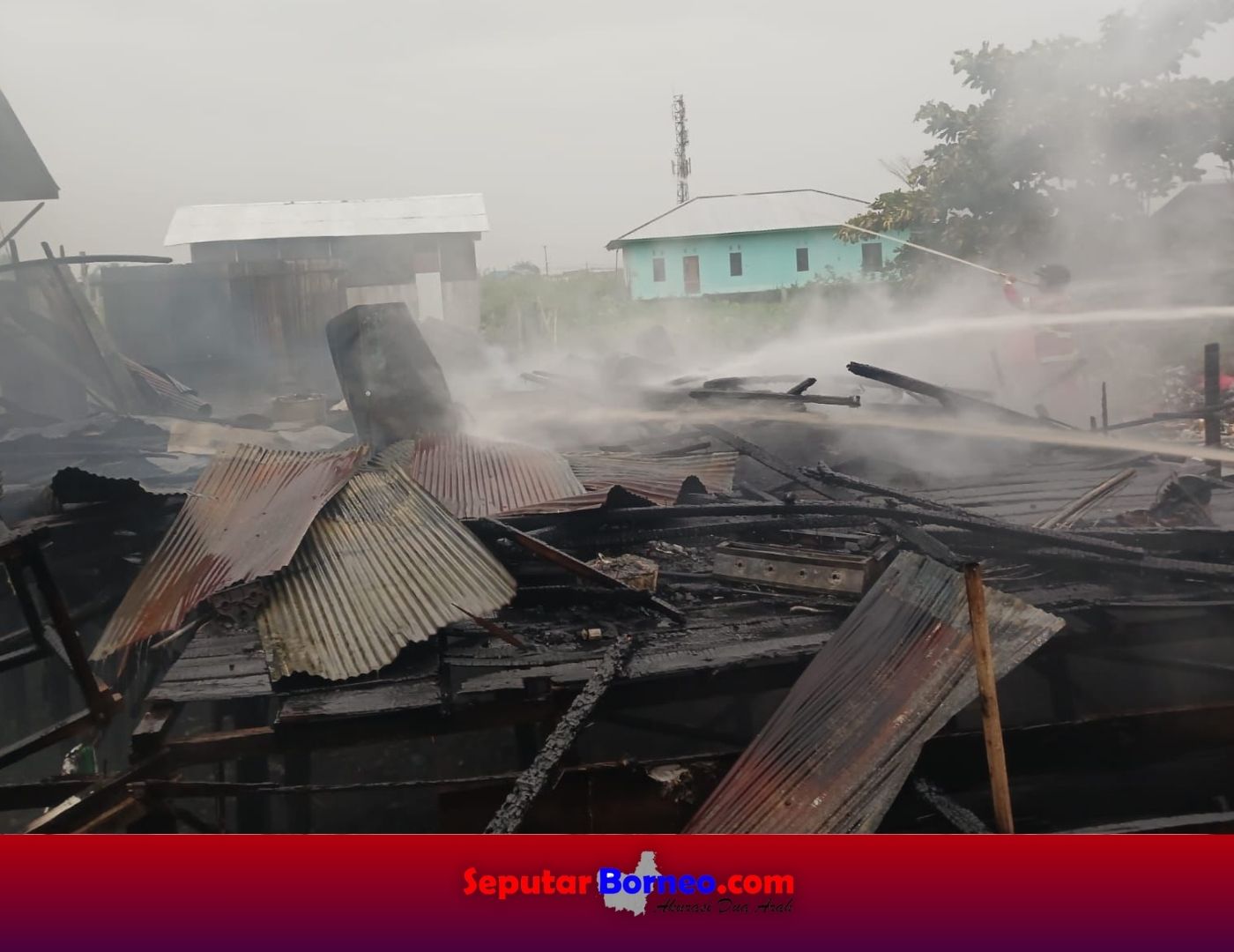 Rumah Kayu di Jalan Anoi Membara