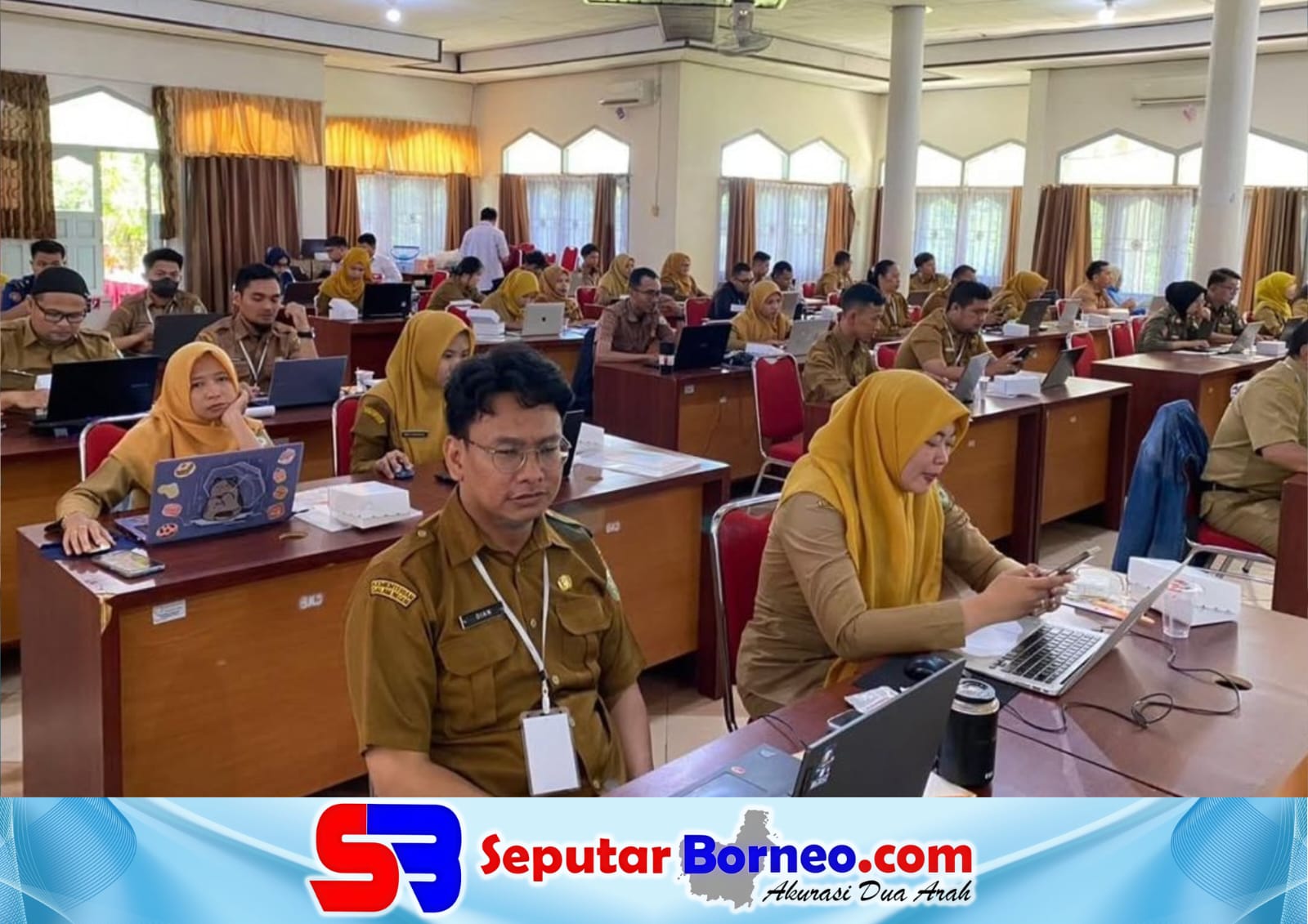 ASN Kotim dengan serius mengikuti Pelatihan administrasi berbasis digital. (FOTO:SEPUTAR BORNEO)