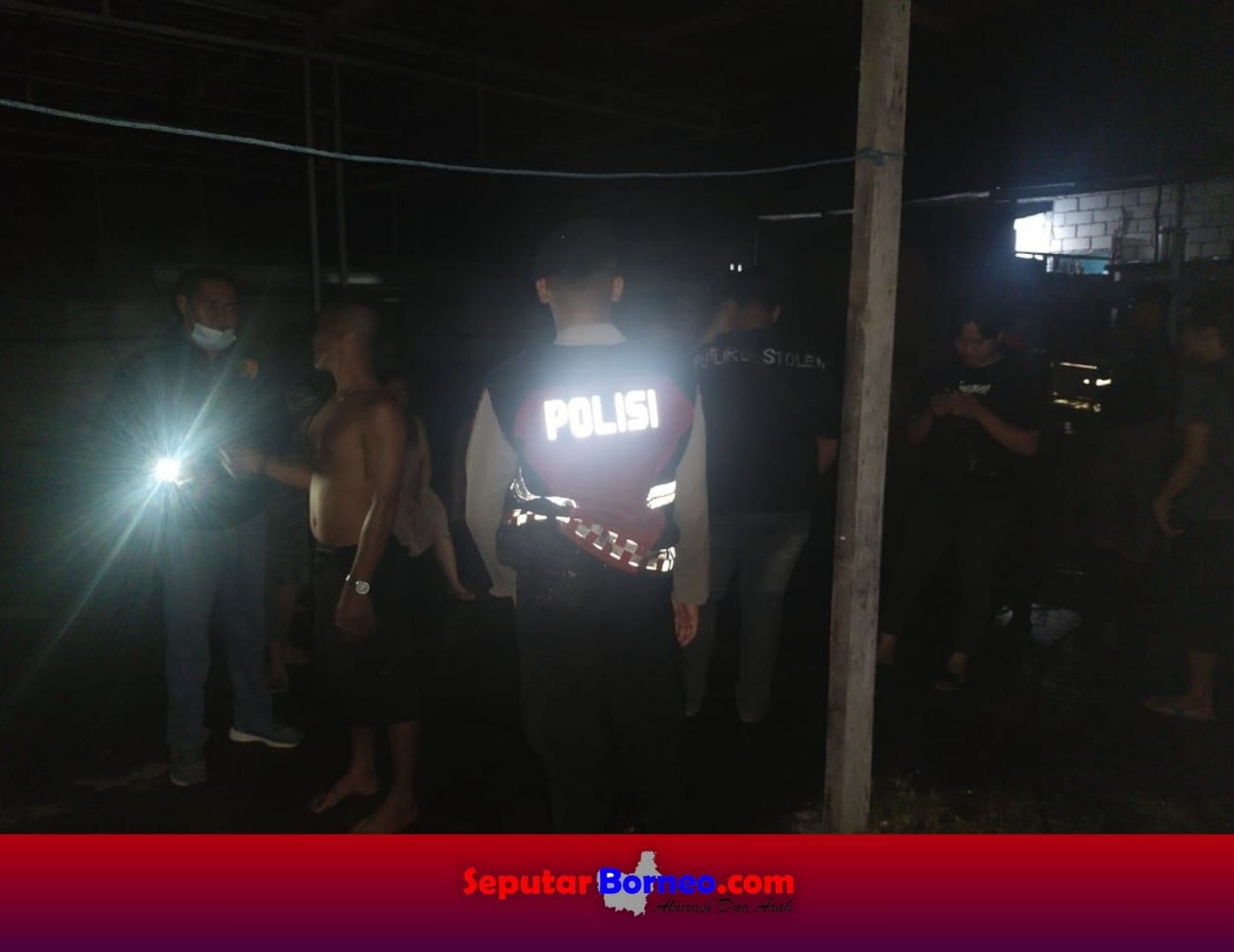 Ditinggal Pergi, Barak Mahasiswi di Jalan Badak Terbakar