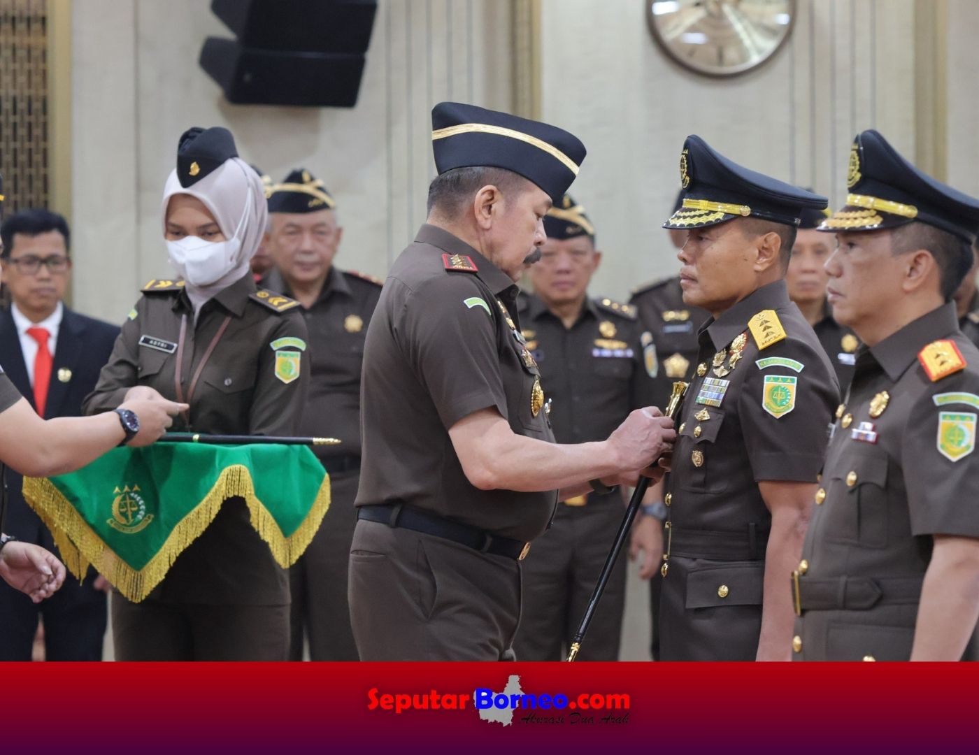 ST Burhanuddin Lantik JAM-Pidmil dan Kajati DKI Jakarta