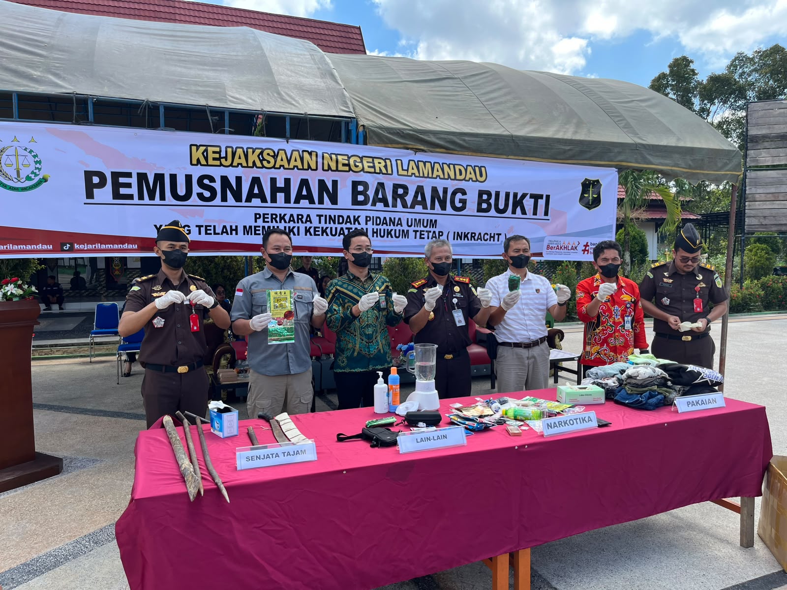 34 Perkara Inkrah Dituntaskan, Kejari Lamandau Musnahkan Barang Bukti untuk Cegah Penyalahgunaan