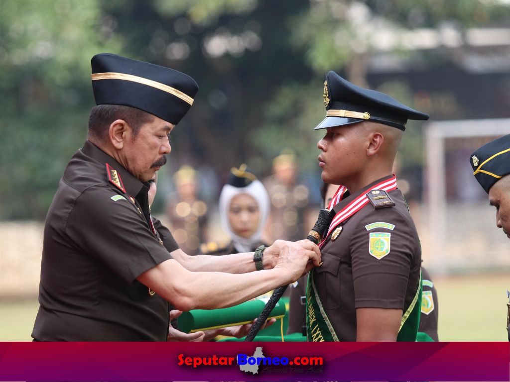 Jaksa Agung Tutup dan Lantik Peserta PPPJ Angkatan LXXX 2023