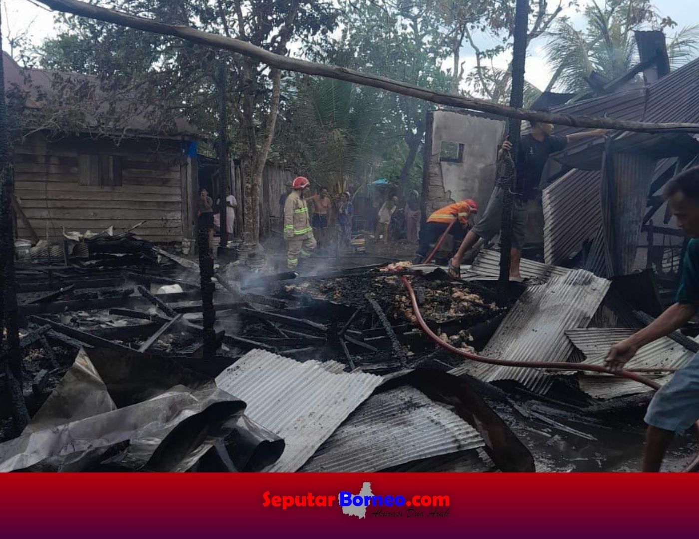 Kipas Angin Keluarkan Percikan Api, Rumah Kayu di Kobes Ludes Terbakar