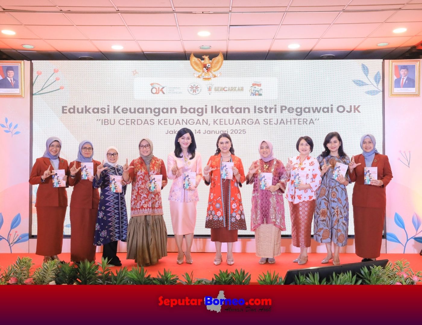 OJK Bersama IIPOJK Luncurkan Buku Saku Perempuan Cerdas Keuangan