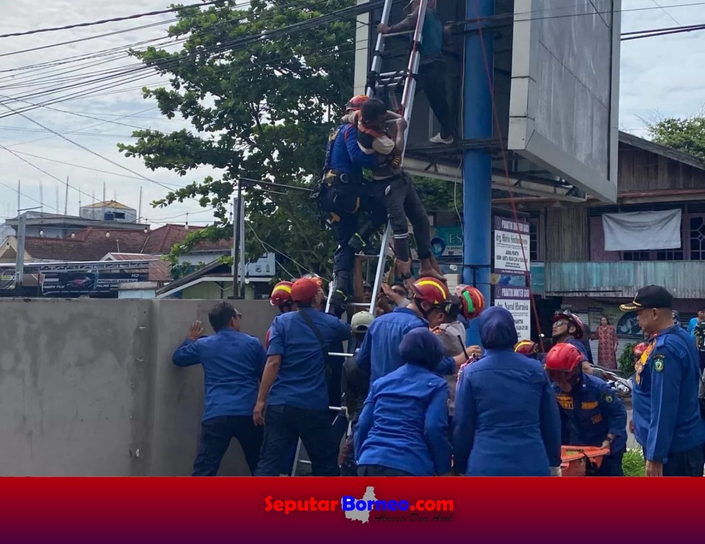 Seorang Pria di Sampit Tersengat Listrik, Saat Memperbaiki Papan Reklame 