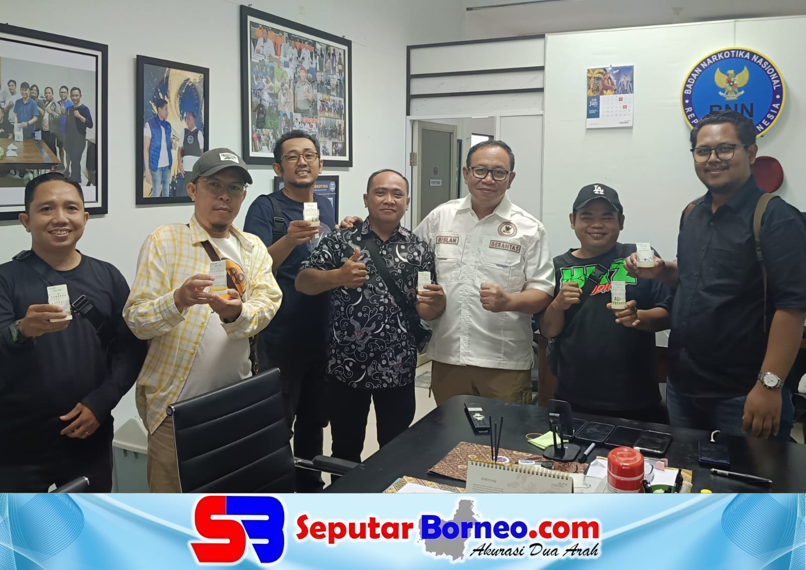 Tes Urine Dadakan di BNNP, Wartawan Palangka Raya Tunjukkan Teladan Hidup Sehat