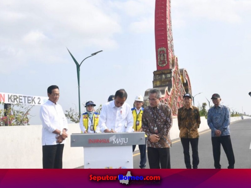 Presiden Resmikan Jembatan Kretek 2 Sepanjang 556 Meter