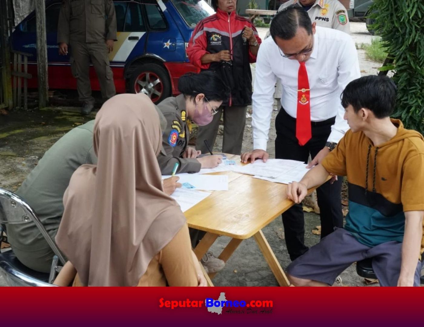Puluhan Masyarakat Terjaring Razia Pembuangan Sampah
