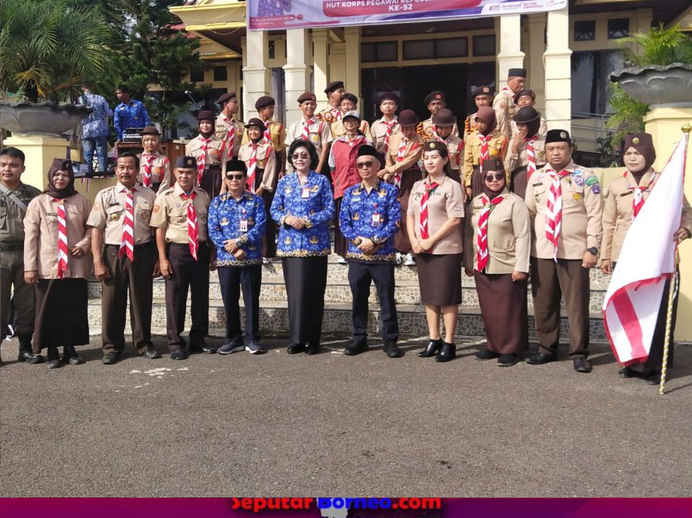 Pj Bupati Lamandau Melepas Kontingen Ikuti Jambore Brunei Darussalam