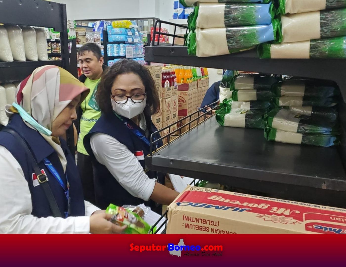 Balai BPOM Palangka Raya Sidak Swalayan Besar di Sampit