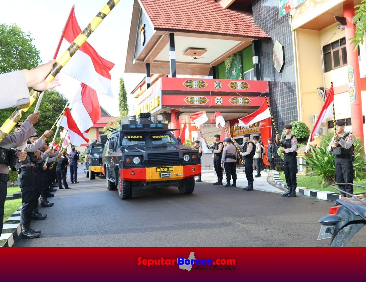Jelang HUT Bhayangkara ke-78, Polda Kalteng Gelar Tradisi Penyerahan dan Pemberangkatan Air Suci Per