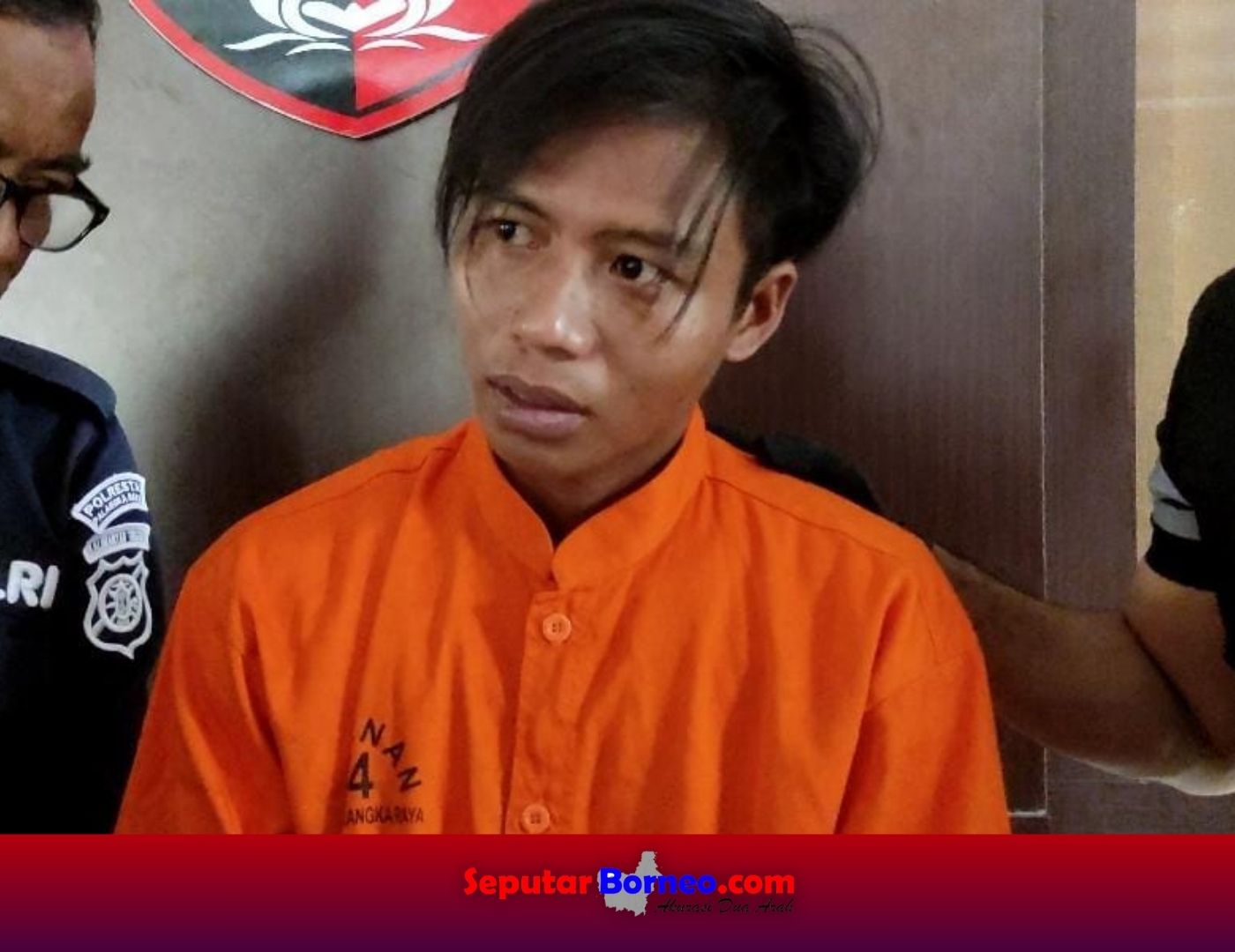 Terduga pelaku begal di Kota Palangka Raya saat diamankan aparat kepolisian. (FOTO:SEPUTAR BORNEO)
