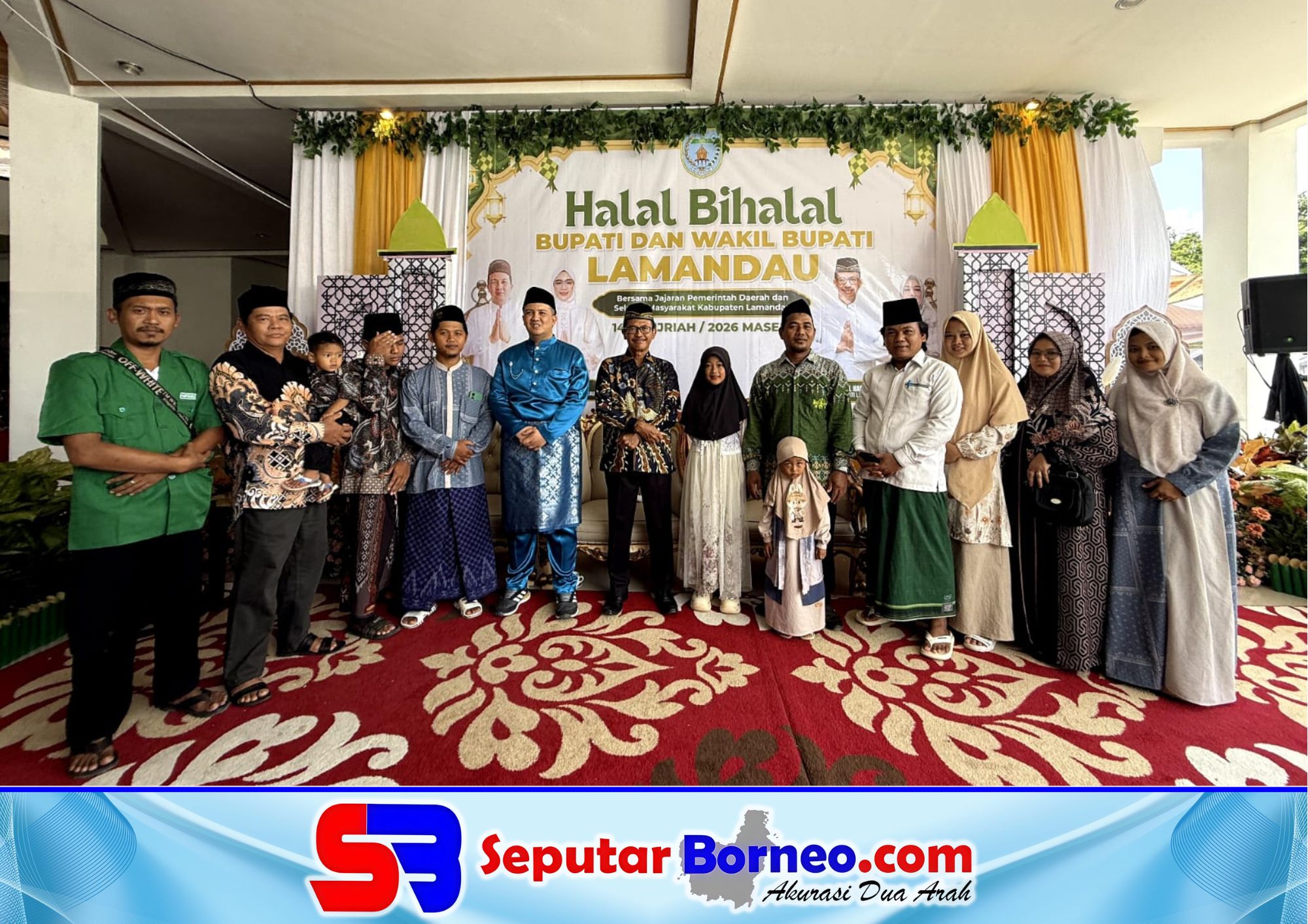 Bupati Lamandau Rizky Aditya Putra bersama Wakil Bupati Abdul Hamid menggelar Halalbihalal 1447 Hijriah/2026 Masehi bersama masyarakat Kabupaten Lamandau di Pendopo Rumah Jabatan Bupati (Rujab), Komplek Perkantoran Bundaran Rusa, Kecamatan Bulik, tersebut dipadati warga dari berbagai kalangan, Minggu (29/3/2026). FOTO: BAYU/SB