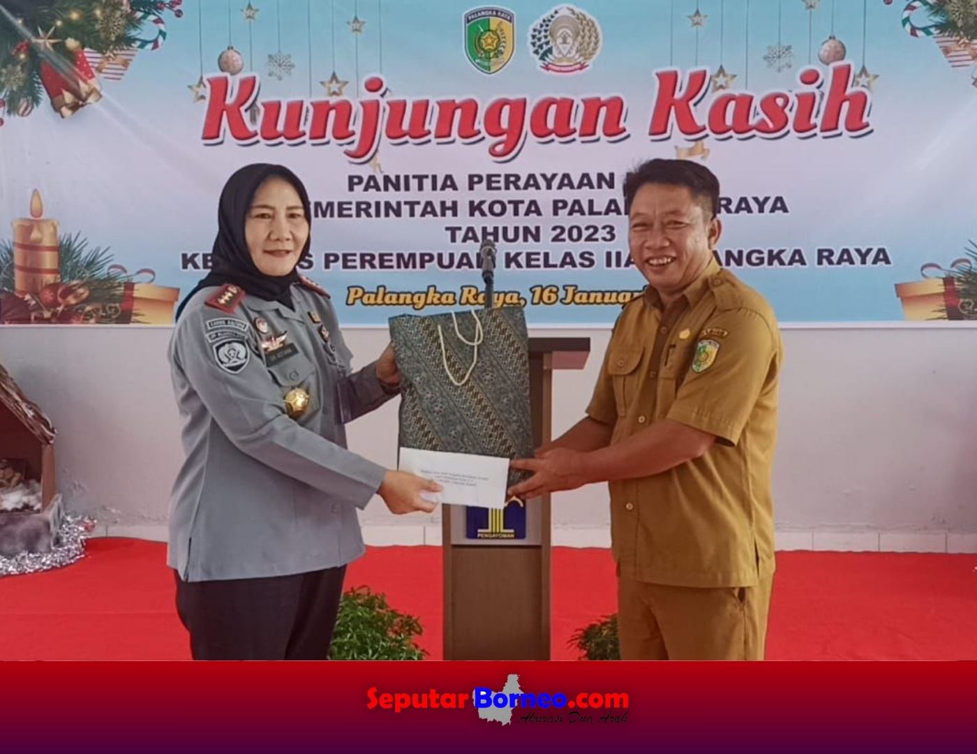 Lapas Perempuan Terima Tali Asih Dari Panitia Natal Pemko Palangka Raya
