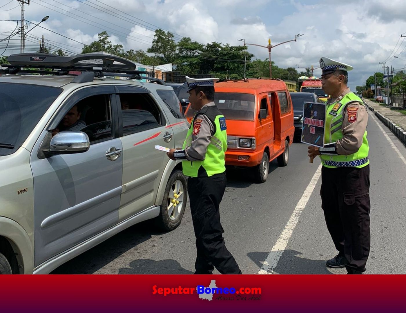 Tidak Gunakan Safety Belt, Pengedaran Roda 4 Ditegur Polisi