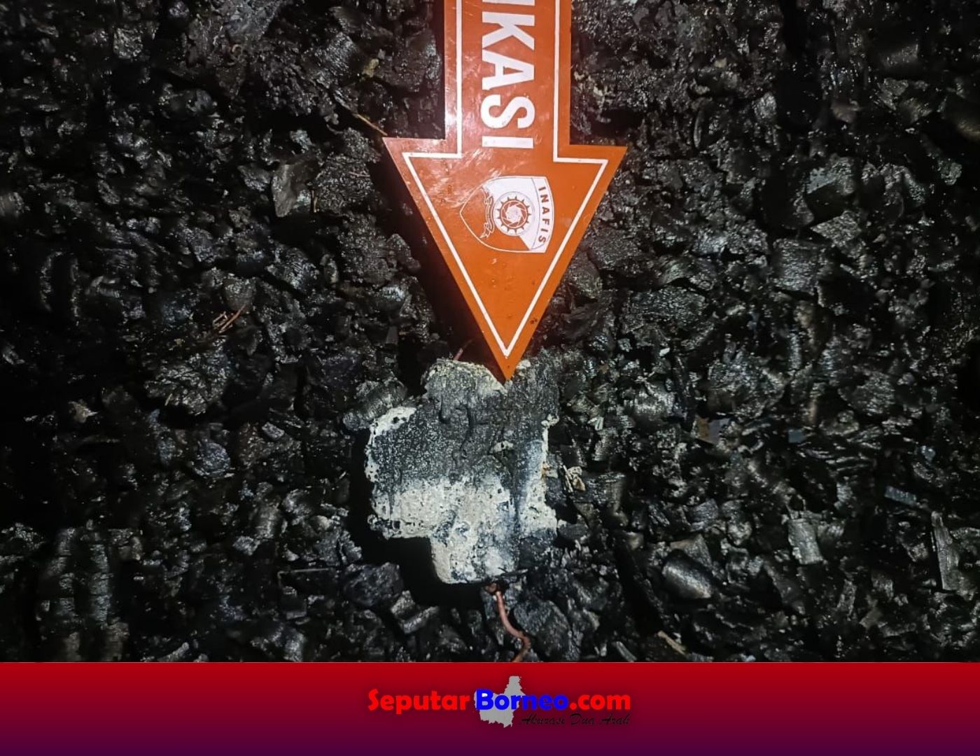 Rumah Kosong Terbakar, Polisi Olah TKP Selidiki Penyebabnya