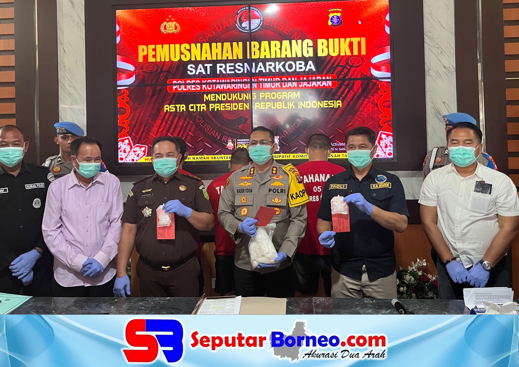 Polres Kotim melaksanakan pemusnahan barang bukti narkoba hasil pengungkapan. (FOTO:SEPUTAR BORNEO)