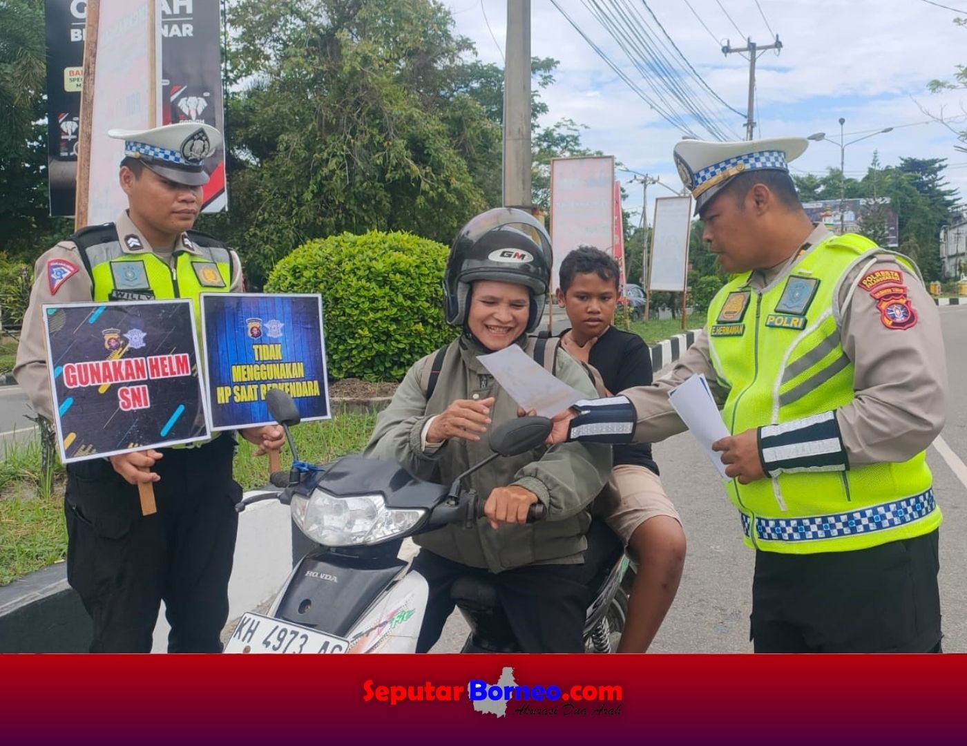 Satlantas Polresta Palangka Raya Gencar Sosialisasi Tertib Lalu Lintas Kepada Masyarakat
