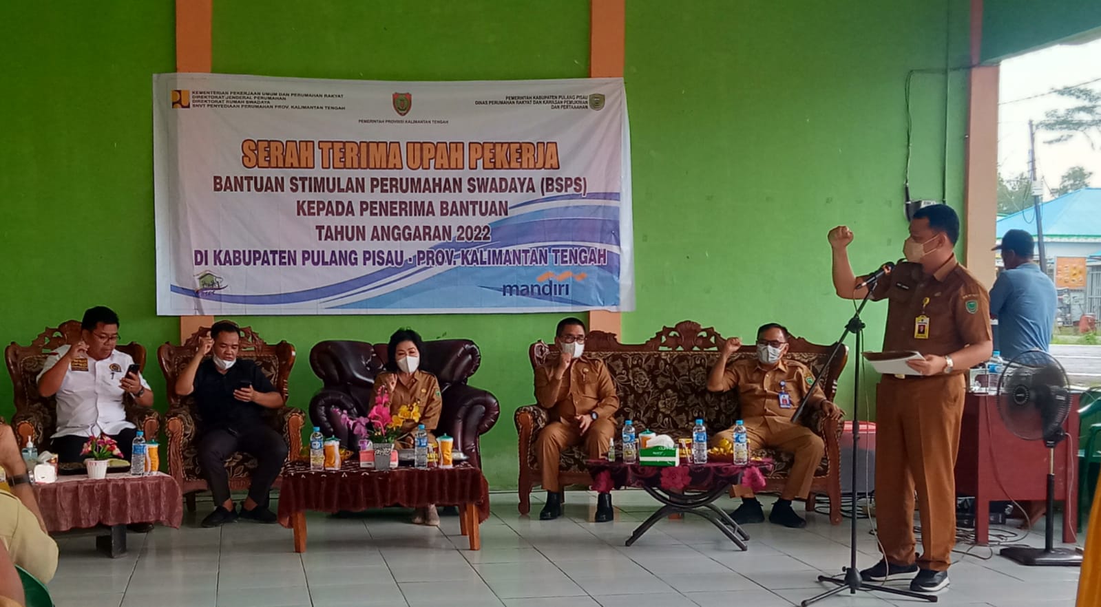 Bantuan BSPS NAHP di Pulpis Diserahkan