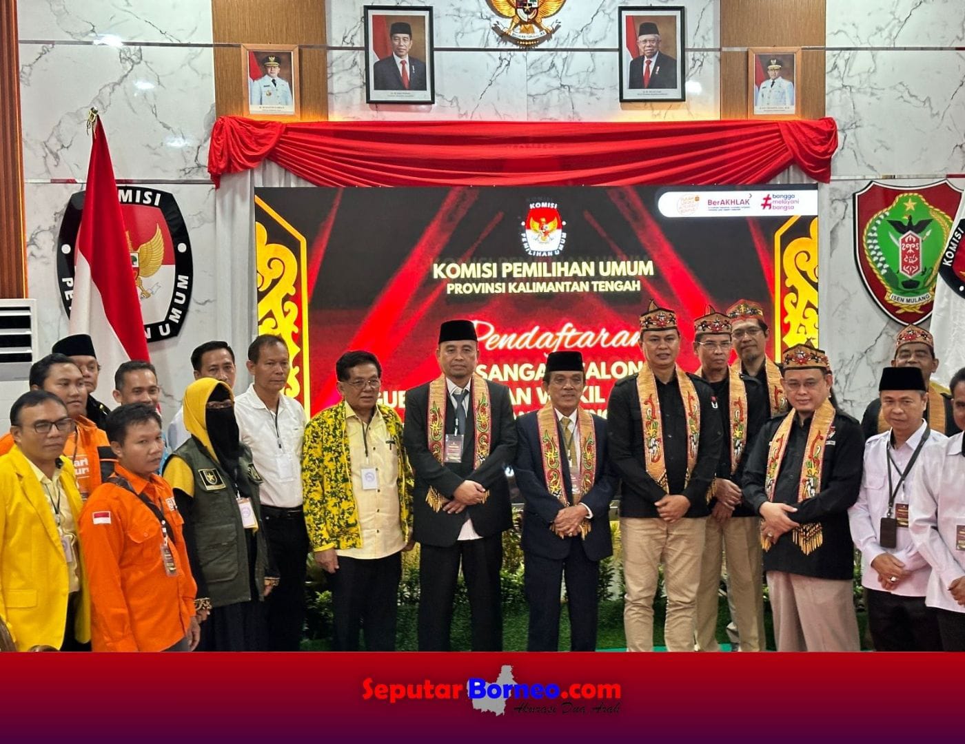 Abdul Razak-Sri Suwanto Pertama Pendaftar ke KPU
