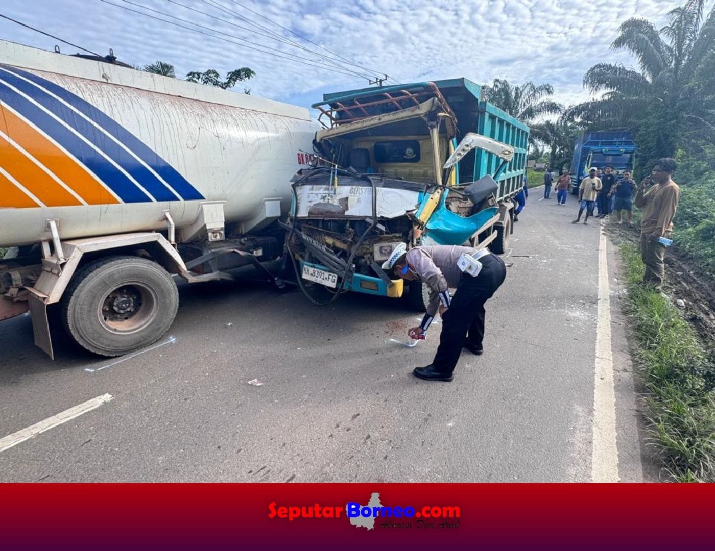 Nekat Salip di Jalur Rawan, Dump Truk Tabrak Truk Tangki CPO di Jalan HM Arsyad