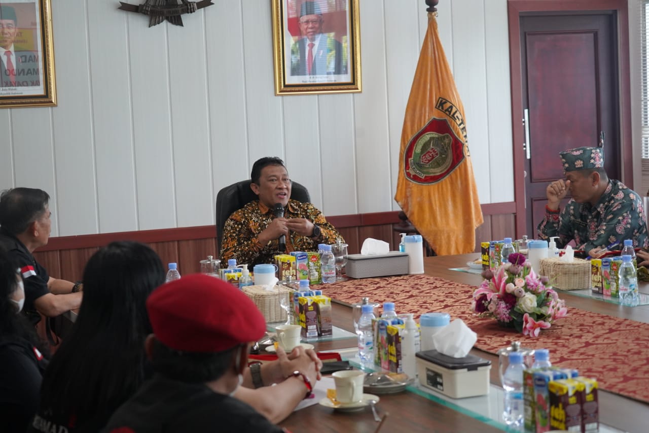 Batamad Mampu Bersinergi Dalam Menjaga Pertahanan Adat Dayak