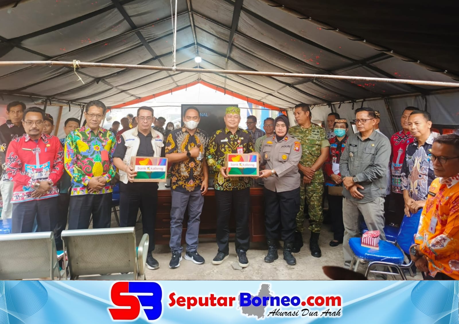 Evaluasi digelar di Pos Induk Kantor BPBD Kabupaten Kapuas, Kamis (24/9/2026) pagi, dipimpin Sekretaris Daerah Kabupaten Kapuas Usis I. Sangkai, unsur TNI dan Polri, Damkar, Manggala Agni, camat, serta para relawan dan pihak terkait yang terlibat dalam penanganan bencana di lapangan.FOTO: FADLI/SB