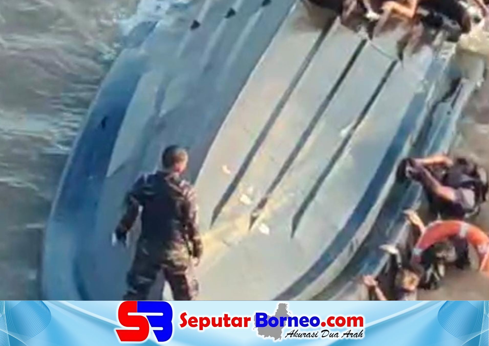 Speedboat 14 Penumpang Terbalik di Sungai Kapuas