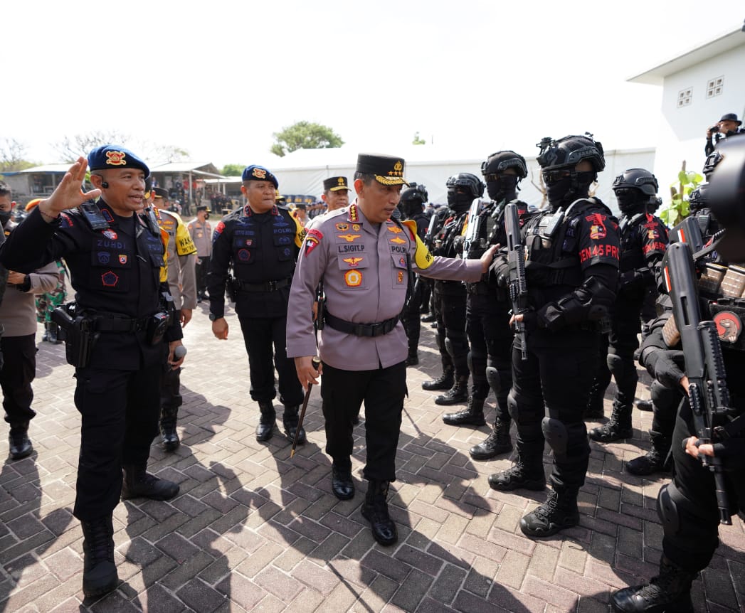 Pastikan KKT G20 Aman, Kapolri Cek Kesiapan Pasukan dan Peralatan Pengaman